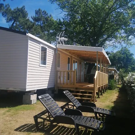 Campsite Mobil Bord D'eau 4 Etoiles Les Viviers Lege-Cap-Ferret